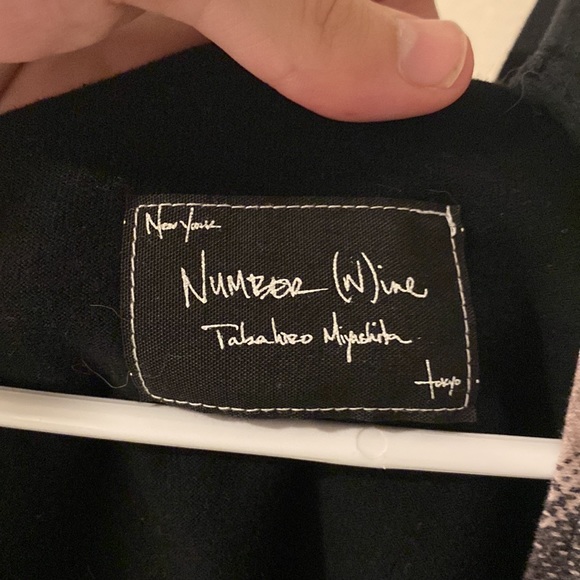 Number nine shirt - Picture 6 of 7